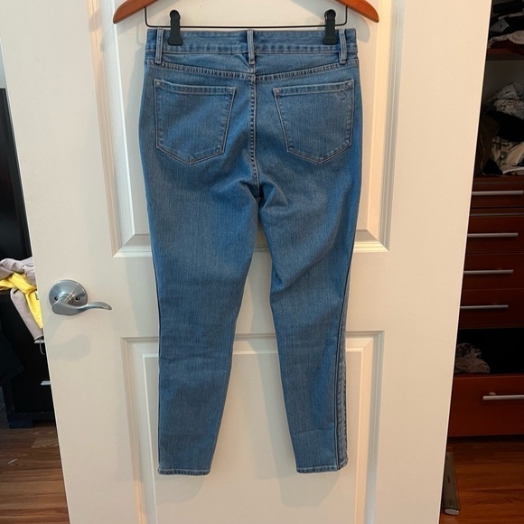 Martha Stewart Jeans Size 2P - Picture 10 of 14